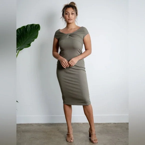 Sozy Deya Dress - Picture 2 of 6